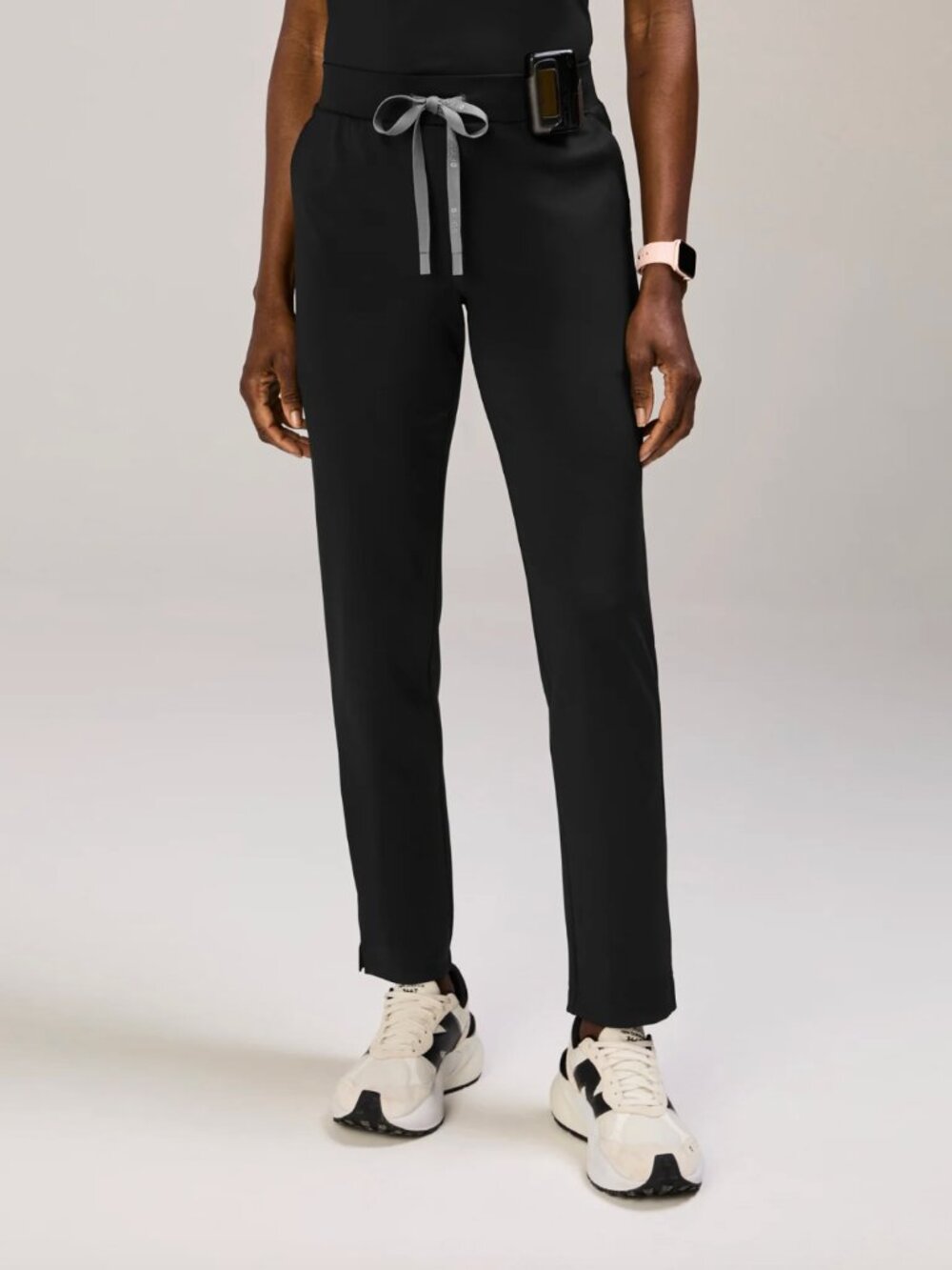 FIGS Tena FORMx Tapered Scrub Pants Women’s Large Black